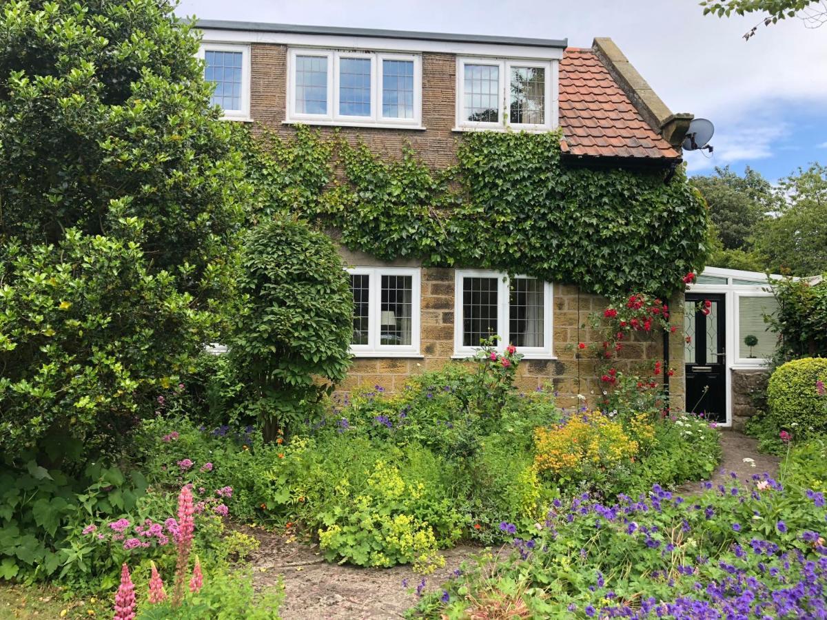 Scalby Grove Cottage Scarborough Exteriér fotografie